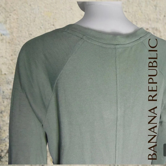 Banana Republic | V-Neck Long Sleeve Tunic | Green | NWT - Picture 5 of 6